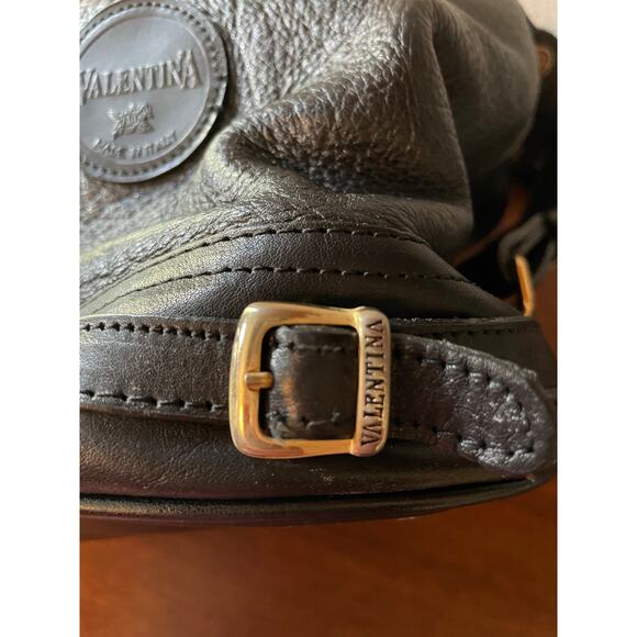 Valentina Italia Black Pebbled Leather Bucket Shoulder Bag - Picture 13 of 13